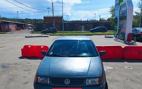 Volkswagen Polo III рестайлинг, 1997 год, 290 000 рублей, 2 фотография
