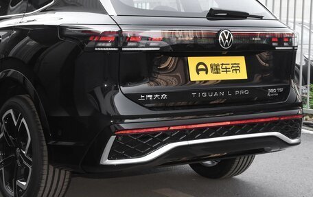 Volkswagen Tiguan, 2025 год, 4 270 000 рублей, 7 фотография