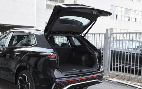 Volkswagen Tiguan, 2025 год, 4 270 000 рублей, 21 фотография