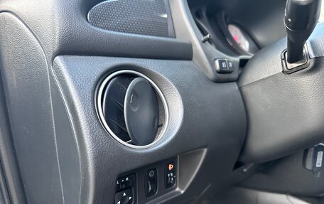 Mitsubishi Outlander III рестайлинг 3, 2007 год, 765 000 рублей, 26 фотография
