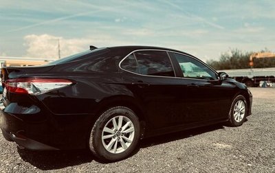 Toyota Camry, 2018 год, 2 000 000 рублей, 1 фотография