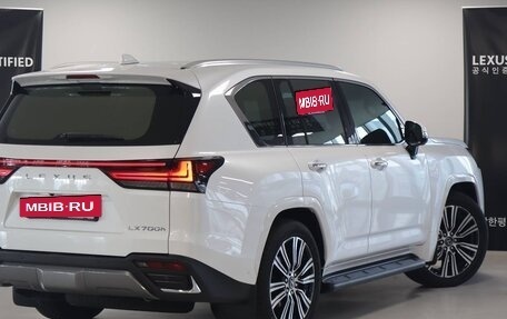 Lexus LX, 2025 год, 17 000 000 рублей, 2 фотография