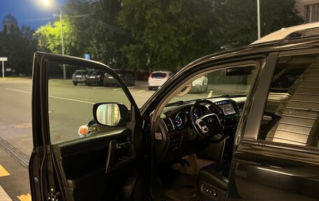 Toyota Land Cruiser 200, 2011 год, 3 199 000 рублей, 14 фотография