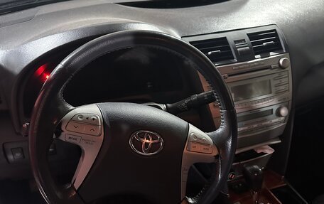 Toyota Camry, 2009 год, 1 100 000 рублей, 8 фотография