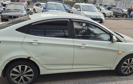 Hyundai Solaris II рестайлинг, 2014 год, 850 000 рублей, 4 фотография