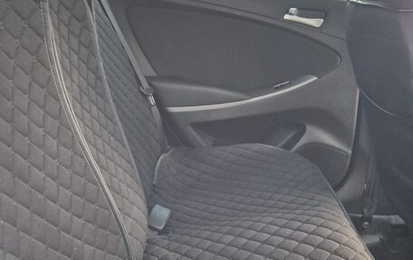 Hyundai Solaris II рестайлинг, 2014 год, 850 000 рублей, 6 фотография