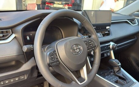 Toyota RAV4, 2025 год, 3 610 000 рублей, 4 фотография
