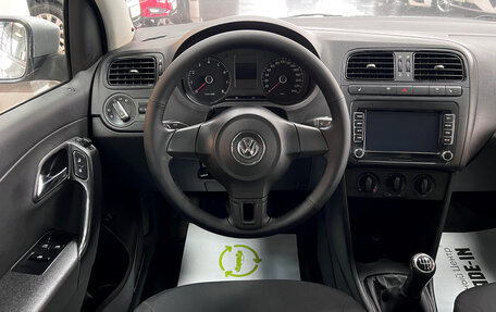 Volkswagen Polo VI (EU Market), 2011 год, 695 000 рублей, 11 фотография