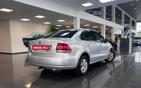 Volkswagen Polo VI (EU Market), 2011 год, 695 000 рублей, 2 фотография