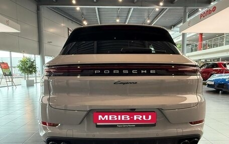 Porsche Cayenne III, 2024 год, 16 377 000 рублей, 6 фотография
