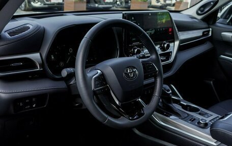 Toyota Highlander, 2025 год, 5 190 000 рублей, 14 фотография