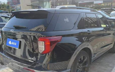 Ford Explorer VI, 2021 год, 2 400 000 рублей, 3 фотография