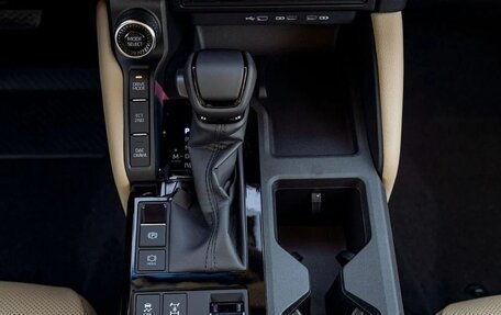 Toyota Land Cruiser Prado, 2025 год, 9 690 000 рублей, 19 фотография