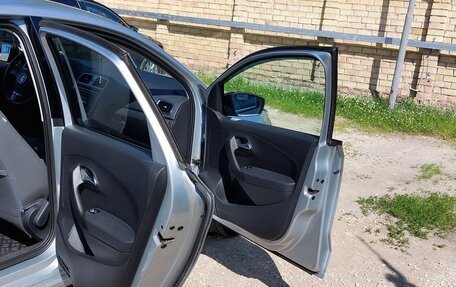 Volkswagen Polo VI (EU Market), 2013 год, 1 100 000 рублей, 7 фотография