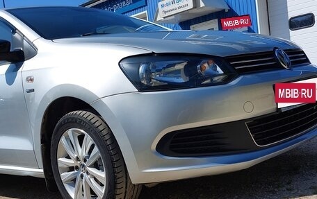 Volkswagen Polo VI (EU Market), 2013 год, 1 100 000 рублей, 3 фотография
