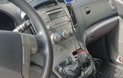 Hyundai Grand Starex Grand Starex I рестайлинг 2, 2012 год, 1 350 000 рублей, 1 фотография