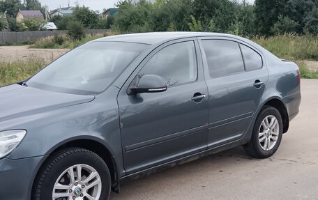 Skoda Octavia, 2011 год, 800 000 рублей, 2 фотография
