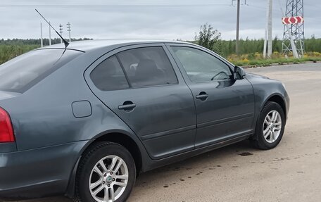 Skoda Octavia, 2011 год, 800 000 рублей, 9 фотография