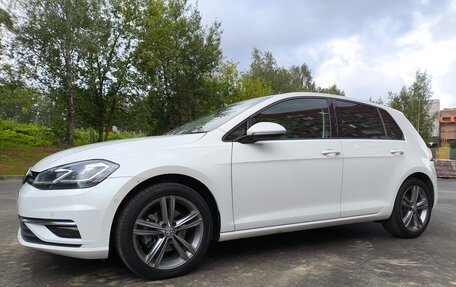 Volkswagen Golf VII, 2019 год, 1 665 000 рублей, 10 фотография