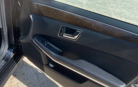Mercedes-Benz E-Класс, 2010 год, 1 350 000 рублей, 4 фотография