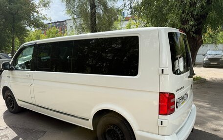 Volkswagen Caravelle T6 рестайлинг, 2018 год, 3 700 000 рублей, 3 фотография