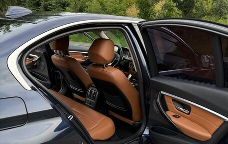 BMW 3 серия, 2016 год, 1 950 000 рублей, 11 фотография