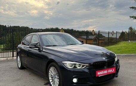 BMW 3 серия, 2016 год, 1 950 000 рублей, 3 фотография