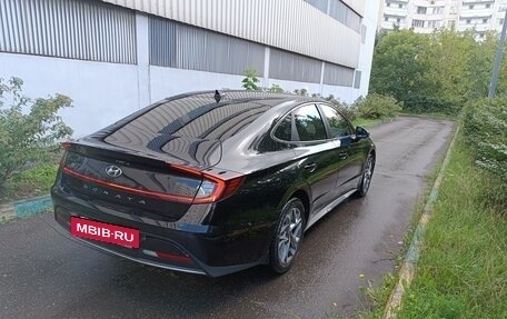 Hyundai Sonata VIII, 2020 год, 1 950 000 рублей, 6 фотография