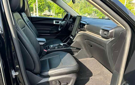 Ford Explorer VI, 2021 год, 2 470 000 рублей, 9 фотография