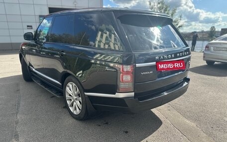 Land Rover Range Rover IV рестайлинг, 2014 год, 3 800 000 рублей, 4 фотография