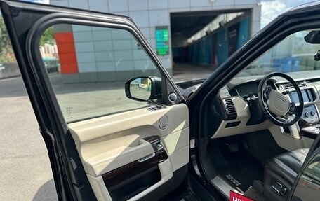 Land Rover Range Rover IV рестайлинг, 2014 год, 3 800 000 рублей, 17 фотография