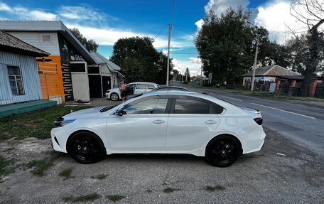 KIA Cerato IV, 2022 год, 2 100 000 рублей, 15 фотография