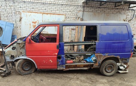 Volkswagen Transporter T4, 1992 год, 60 000 рублей, 2 фотография