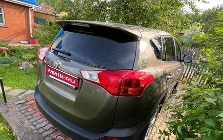 Toyota RAV4, 2013 год, 1 800 000 рублей, 2 фотография