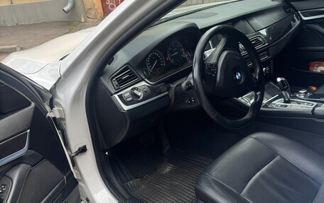 BMW 5 серия, 2014 год, 1 850 000 рублей, 21 фотография