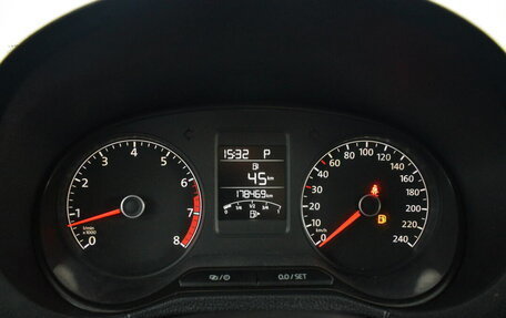 Volkswagen Polo VI (EU Market), 2015 год, 1 030 000 рублей, 6 фотография