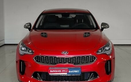 KIA Stinger I, 2019 год, 3 180 000 рублей, 2 фотография