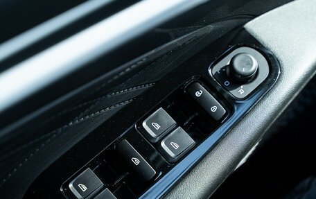 Geely Emgrand, 2024 год, 2 243 990 рублей, 20 фотография
