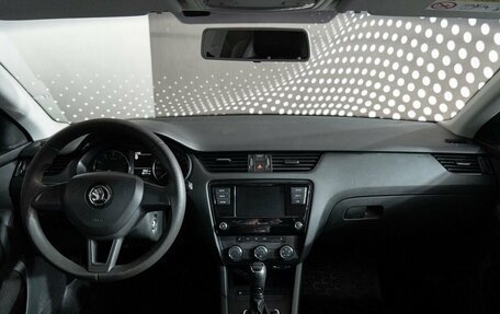 Skoda Octavia, 2017 год, 1 555 000 рублей, 9 фотография
