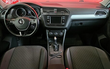 Volkswagen Tiguan II, 2017 год, 1 895 000 рублей, 9 фотография