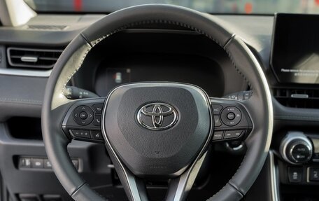 Toyota RAV4, 2025 год, 3 590 000 рублей, 28 фотография