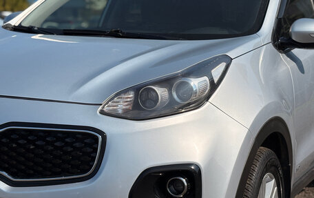 KIA Sportage IV рестайлинг, 2018 год, 1 900 000 рублей, 4 фотография