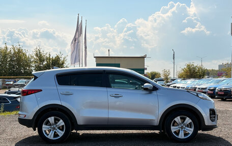 KIA Sportage IV рестайлинг, 2018 год, 1 900 000 рублей, 10 фотография