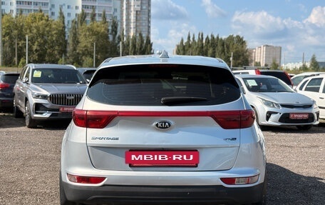 KIA Sportage IV рестайлинг, 2018 год, 1 900 000 рублей, 8 фотография