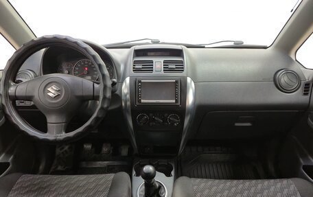 Suzuki SX4 II рестайлинг, 2007 год, 555 000 рублей, 10 фотография