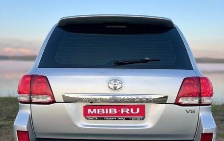 Toyota Land Cruiser 200, 2009 год, 2 300 000 рублей, 9 фотография