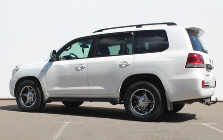 Toyota Land Cruiser 200, 2010 год, 3 250 000 рублей, 6 фотография