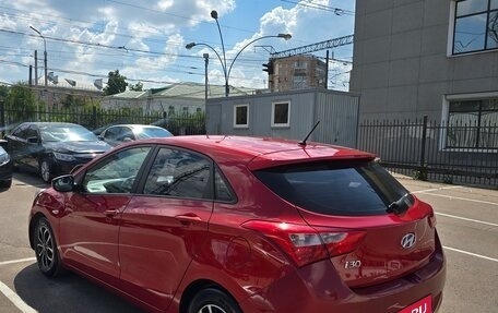 Hyundai i30 II рестайлинг, 2015 год, 850 000 рублей, 3 фотография
