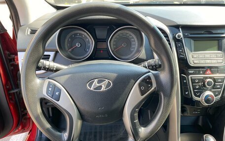 Hyundai i30 II рестайлинг, 2015 год, 850 000 рублей, 17 фотография