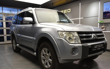 Mitsubishi Pajero IV, 2010 год, 1 560 000 рублей, 3 фотография